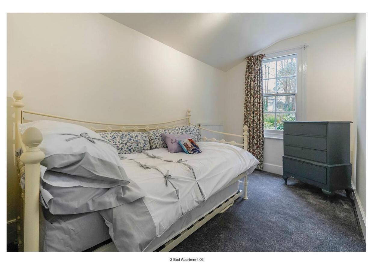 The Park Apartment Haywards Heath Extérieur photo
